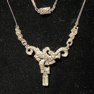Vintage rhinestone silver 16” necklace